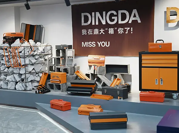 Standard Specifications For The Placement Of Multi-Function Tool Carts