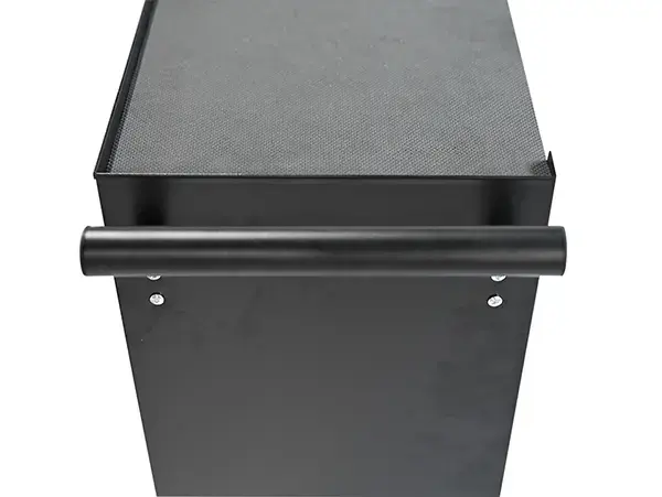 Aerospace Aluminum vs. Polypropylene: The ultimate toolbox material showdown